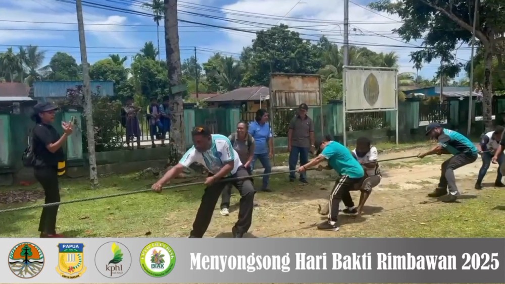 Menyongsong HBR 2025 - Lomba Tarik Tambang