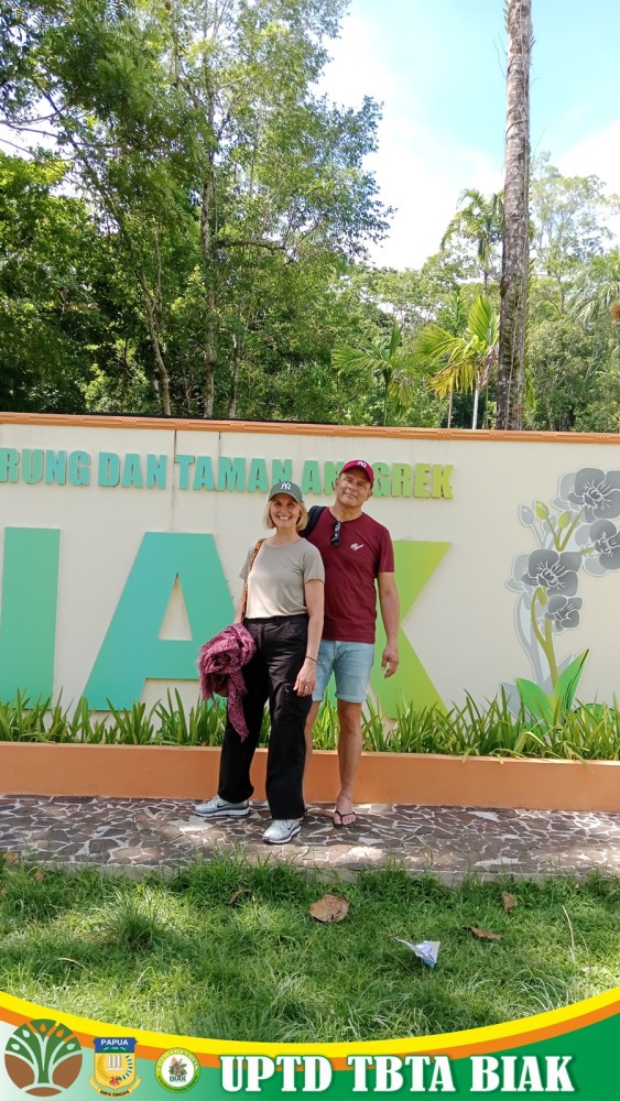 Dok Tamu Pengunjung dan Kerja Bakti di TBTA BIAK Bulan April 2025